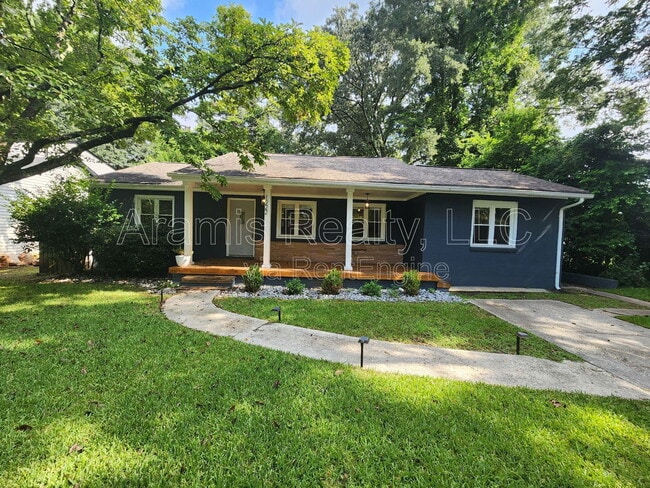 Building Photo - 1222 Crestwood Dr SE Rental
