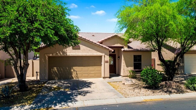 Photo - Well maintained 3 bedroom home in Cave Creek AZ - Available Today!