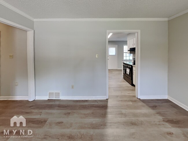 Photo - 7406 Doncaster Ln