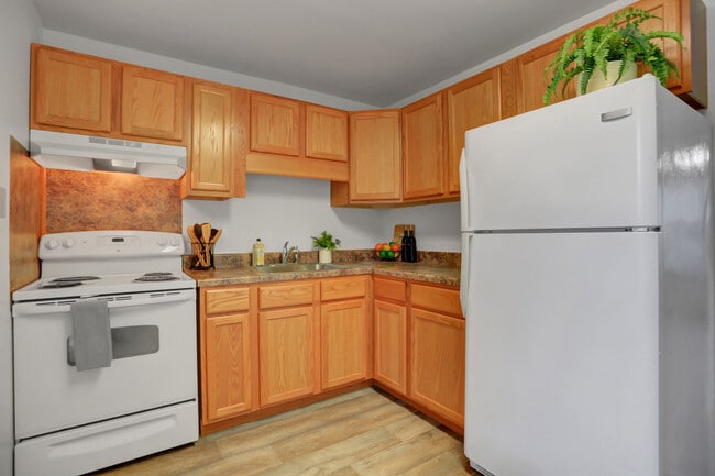 Photo - Roxbury Ridge Apartments