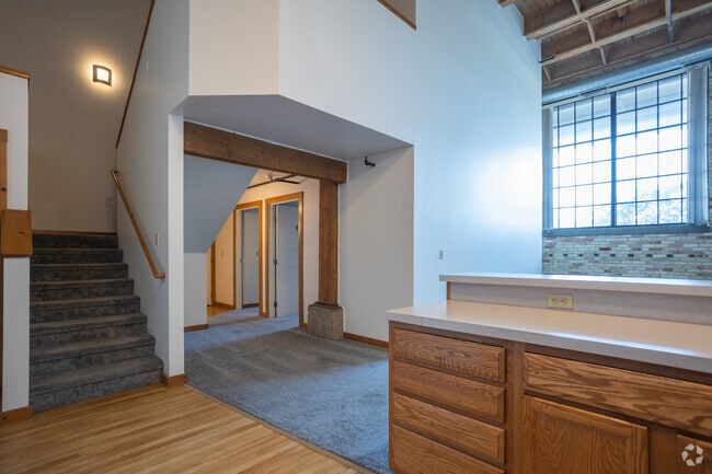 Photo - Off Broadway Apartments - Price Per Bedroom