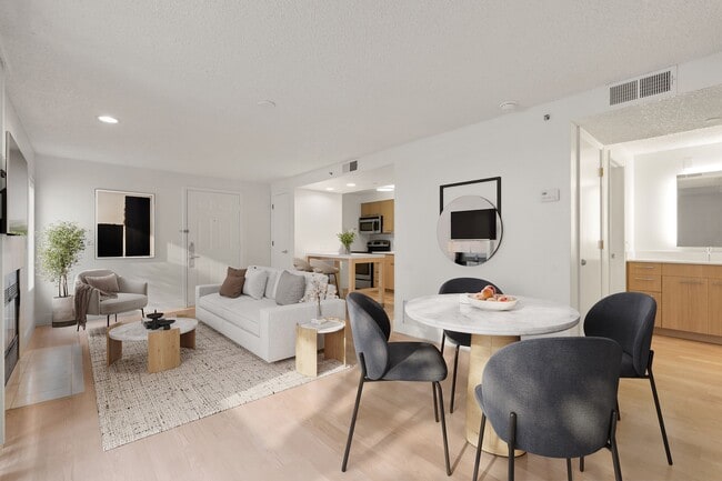 Photo - AVIA Lofts on Parkway