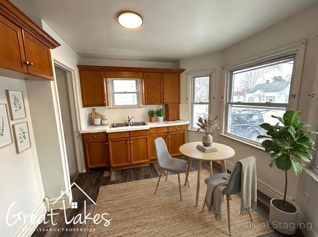 Photo - Charming 2 Bedroom 1 Bathroom now available for rent