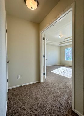 Photo - 3 Bedroom Home With Plenty of Space! Avail...