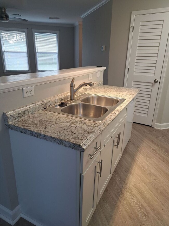 Photo - 7325 Claudia's Way