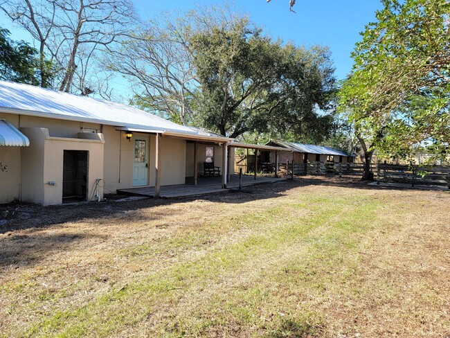 Photo - 4362 W Midway Rd