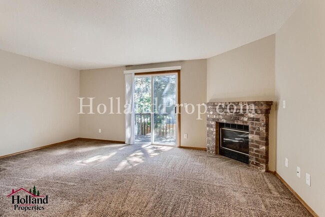 15470 SW Donna Ct