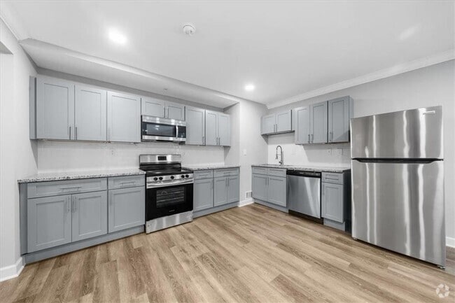 Building Photo - 5399 Northland Dr NE Unit 4 Rental