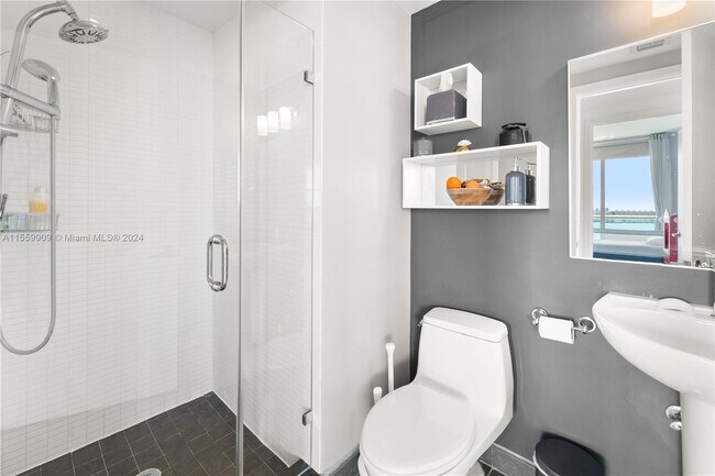 7935 East Dr Unit 1101