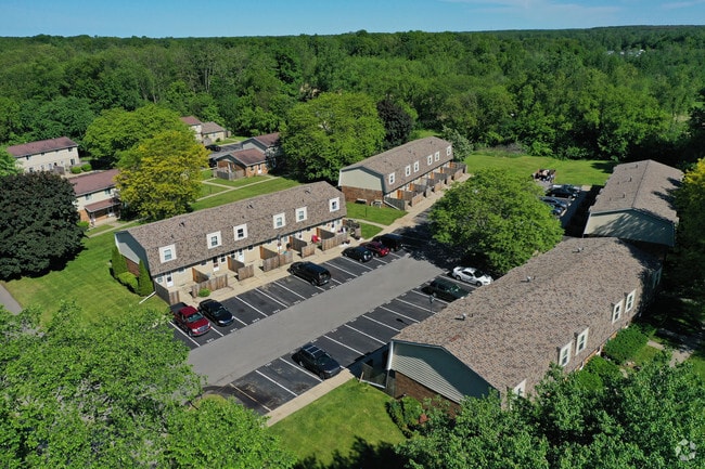 Kingsbrooke Townhomes