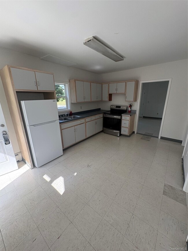Photo - 11 Fallkill Ave