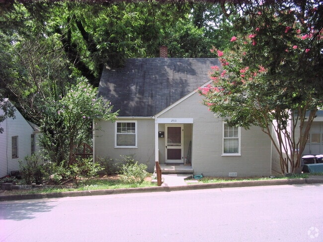 Building Photo - 2510 Westerly Ave Unit B Rental