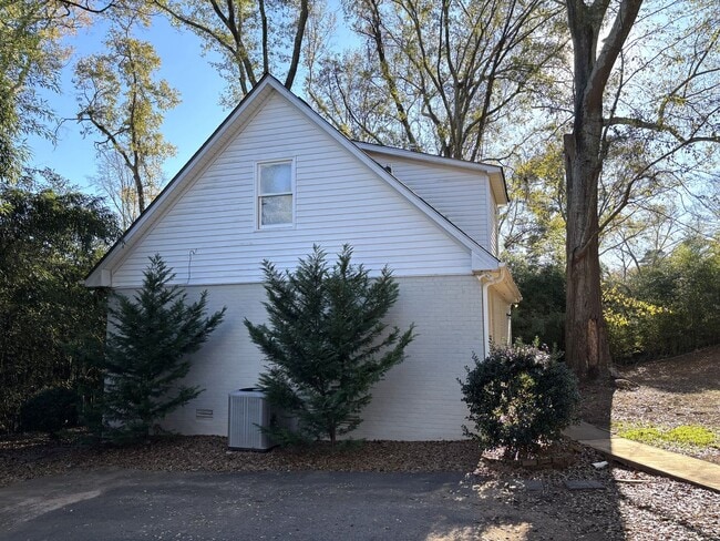 Photo - Five Points 3br - Fall 2026 Prelease