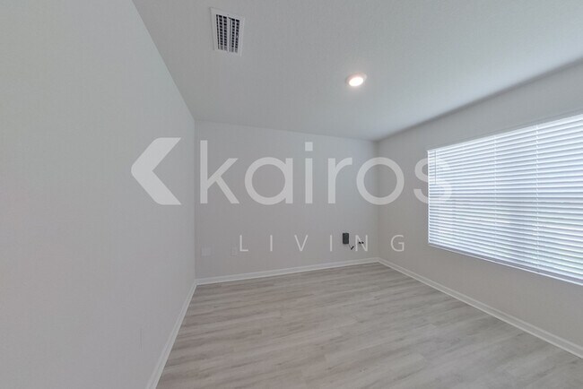 Photo - 134 Metalmark Dr