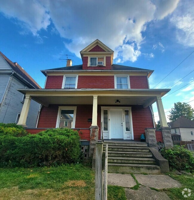 Building Photo - 1220 8th St NW Rental