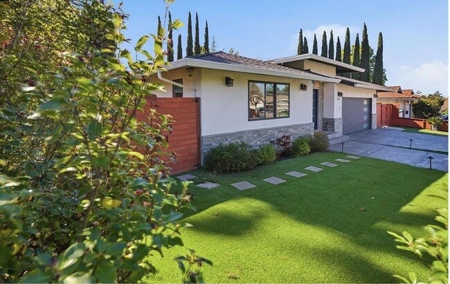 Photo - COMING SOON  / 4br - 2358SqFt - THE MOST GORGEOUS RENTAL HOME IN THE MISSION