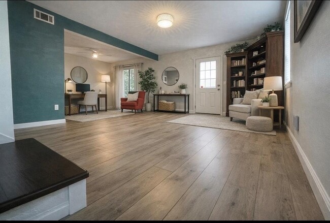 Photo - 1502 Kohlers Trail