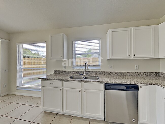 Photo - 10311 Hunters Haven Blvd