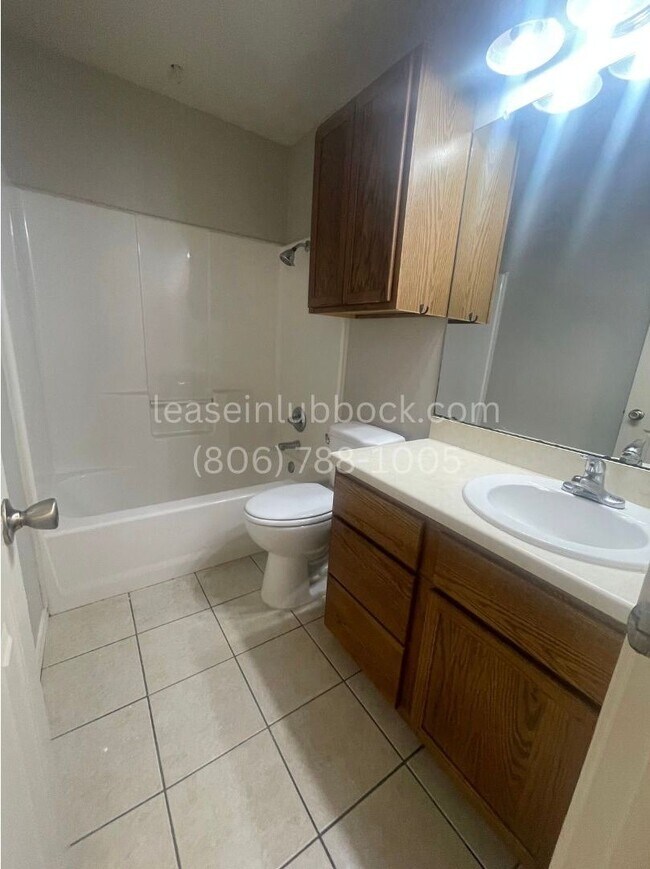 Photo - 5804 96th St Unit B