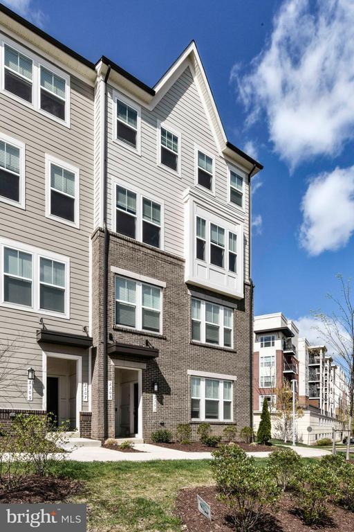 Photo - 2305 Stephanie Tessa Ln Townhome