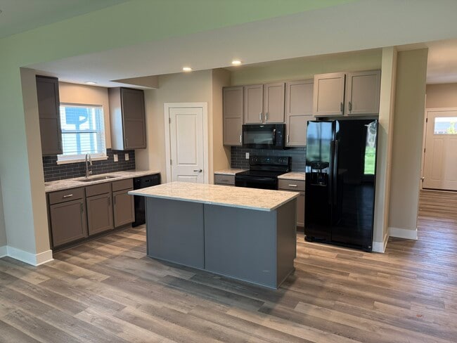 Photo - 8542 Kickapoo St