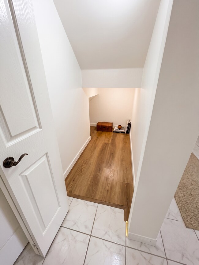 8362 13th Av Unit Newly Renovated 2 Bedroom Basement Suite