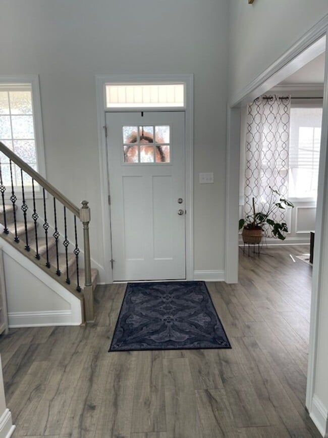 Photo - Welcome to The Shores at Windpointe FURNISHED