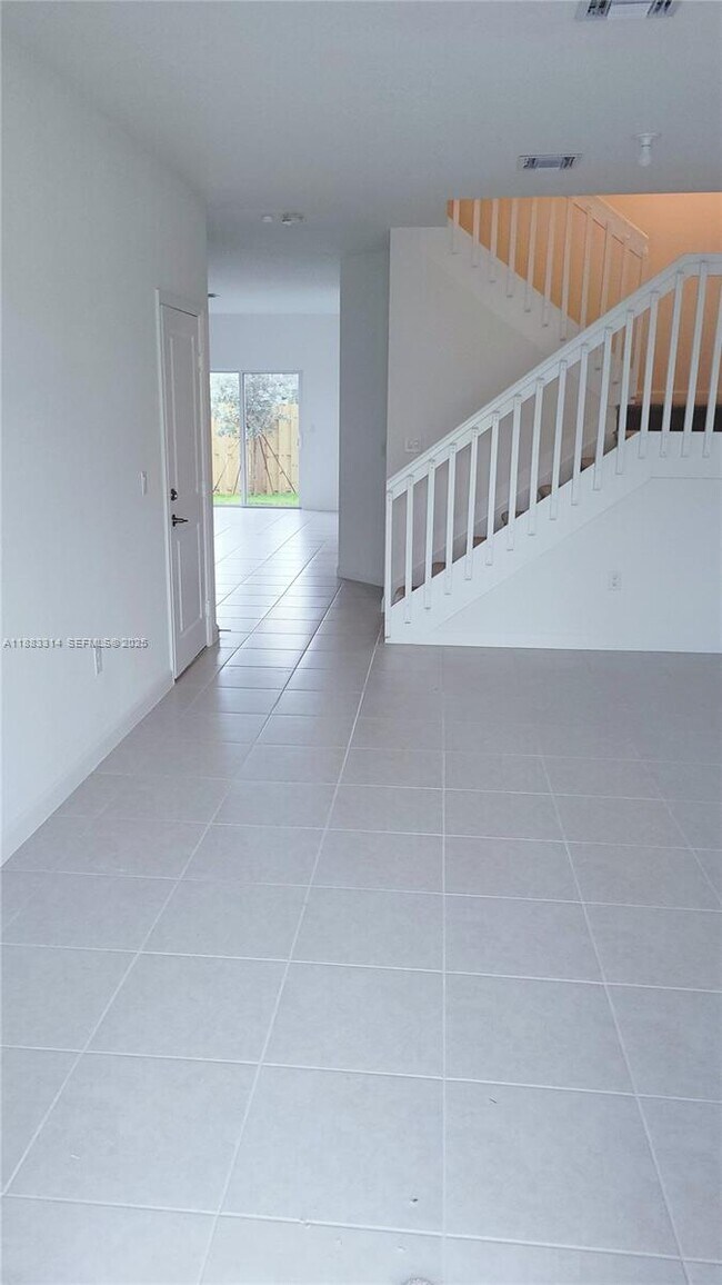 Photo - 12010 NW 47th Manor