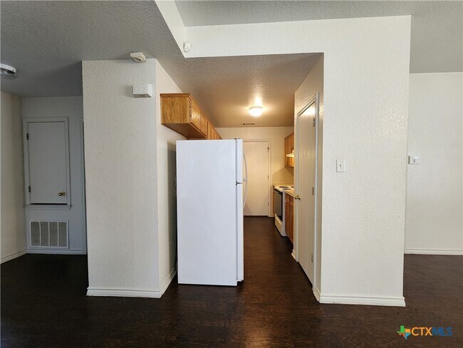 Photo - 3204 Toledo Dr