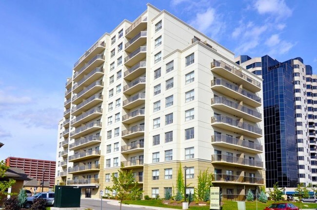 Photo - 180 Mill Street