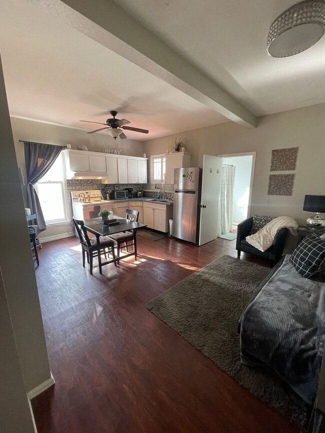 Photo - 815 Pitkin Ave Unit 3