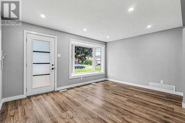 Photo - 1936 Belcourt Blvd