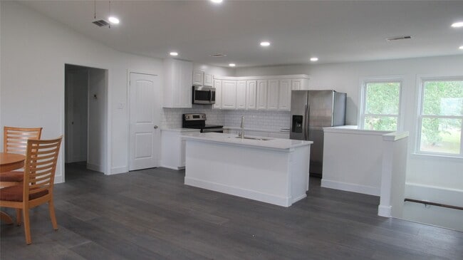 Photo - 365 Deep Woods Ln