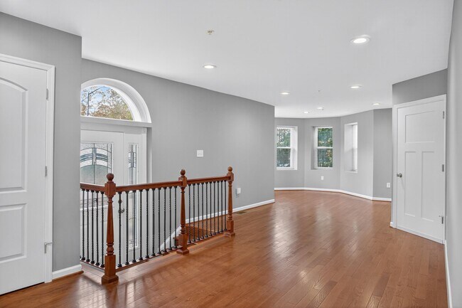 Photo - 2917 13th St NW