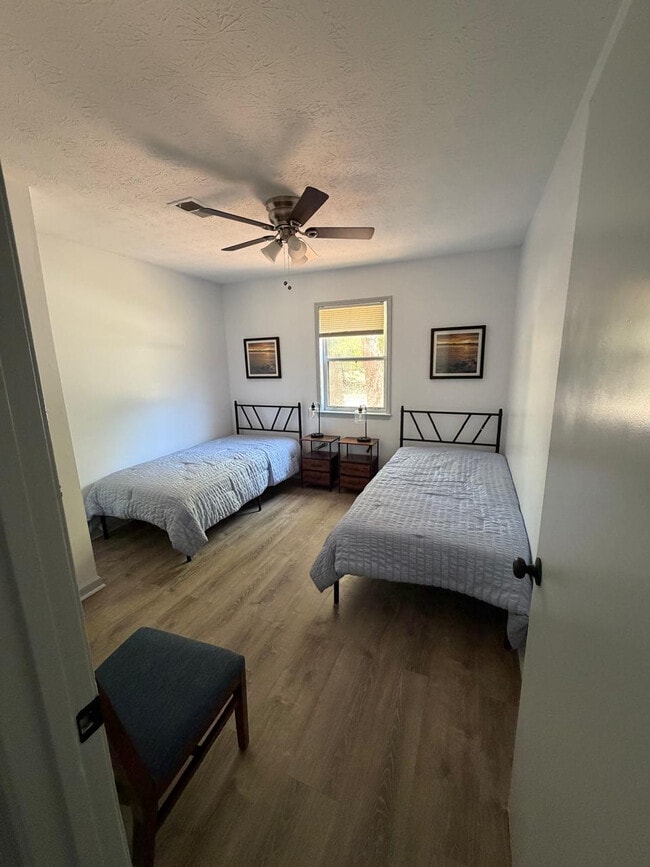 Photo - Room in House on Zachary Dr