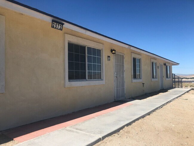 2572 Main St Unit #2