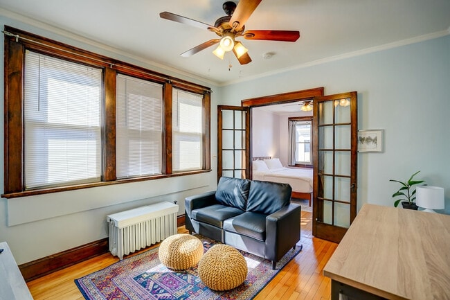 Photo - 1253 Williamson St Unidad ID1377405P