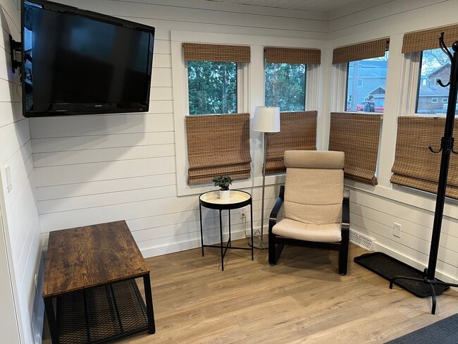 Photo - 3975 Sunset Dr