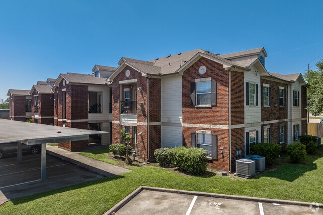 Foto alternativa del edificio - Atascocita Pines