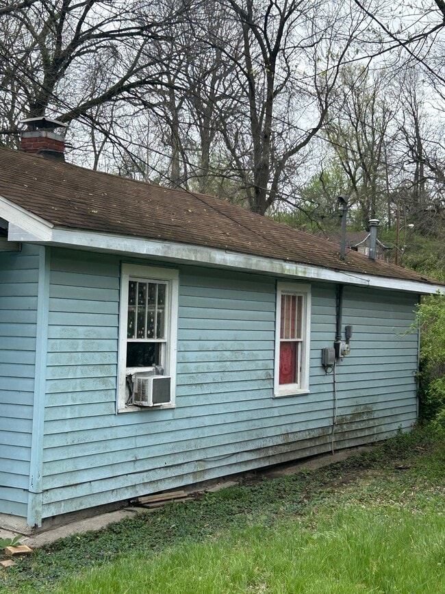 Photo - 602 Sheppard St