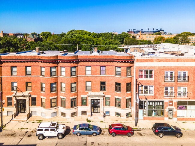 Building Photo - 3714 S Indiana Ave Unit 2