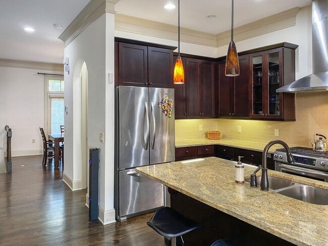 Photo - 598 Ansley Cir NE