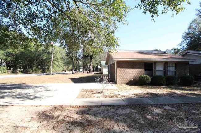 Photo - 6305 Banyan Dr House