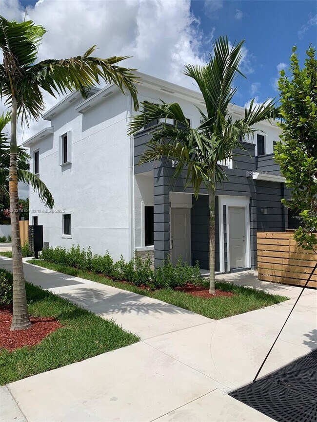 Photo - 25338 SW 135th Ave