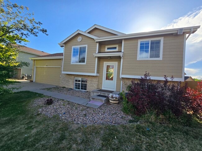 Building Photo - 1441 S Pitkin Cir