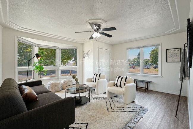 Photo - 503 E Joseph Ave