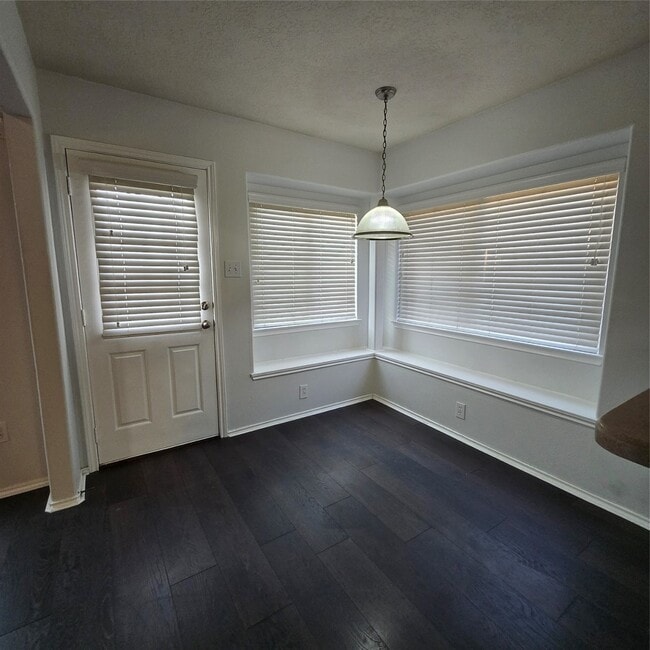 Building Photo - 7010 Windy Run Ct