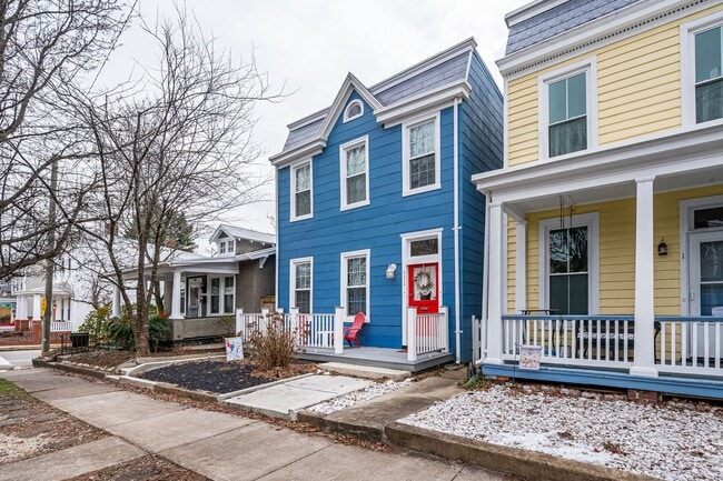 Photo - 3203 Parkwood Ave Unit 3203 Parkwood Avenue  #A