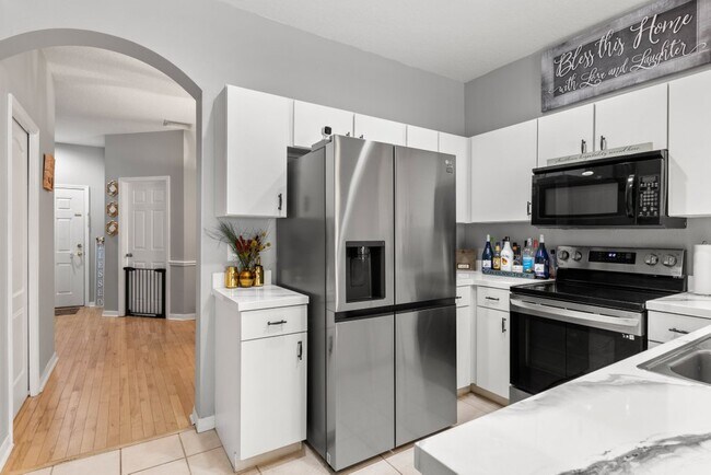 Photo - 13137 Kings Crossing Dr