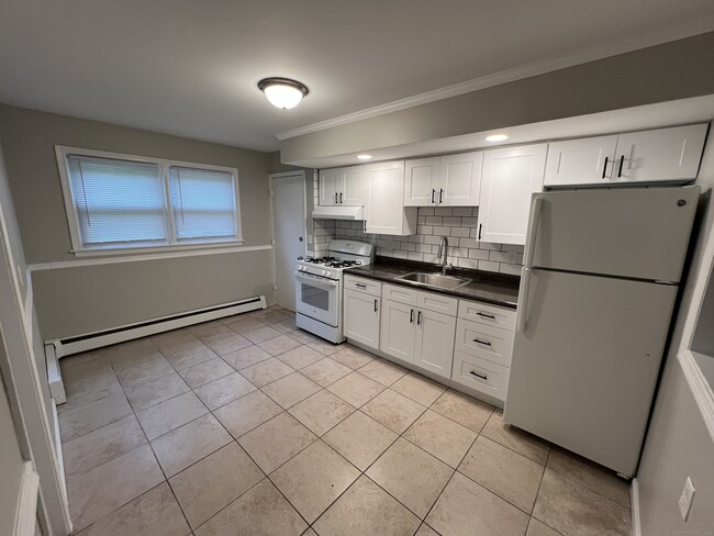 Photo - 36 Oak Ridge Dr Unit APT 17